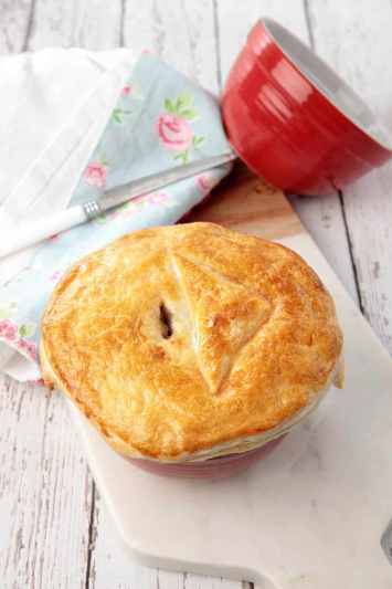 Meaty Rich Beef & Guinness Pie