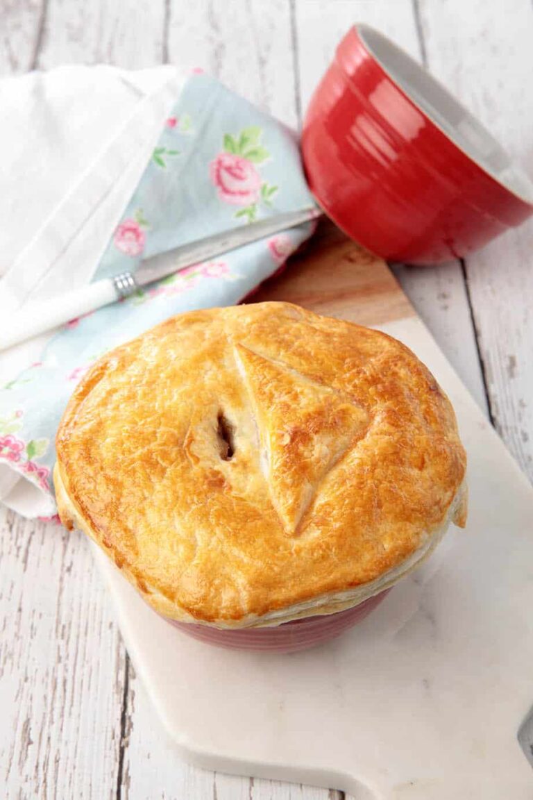 Meaty Rich Beef & Guinness Pie